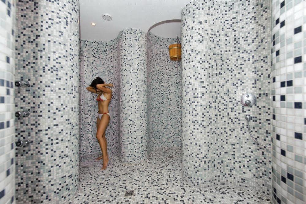 Aquarius-Aqua Apartment Kolobrzeg Ngoại thất bức ảnh